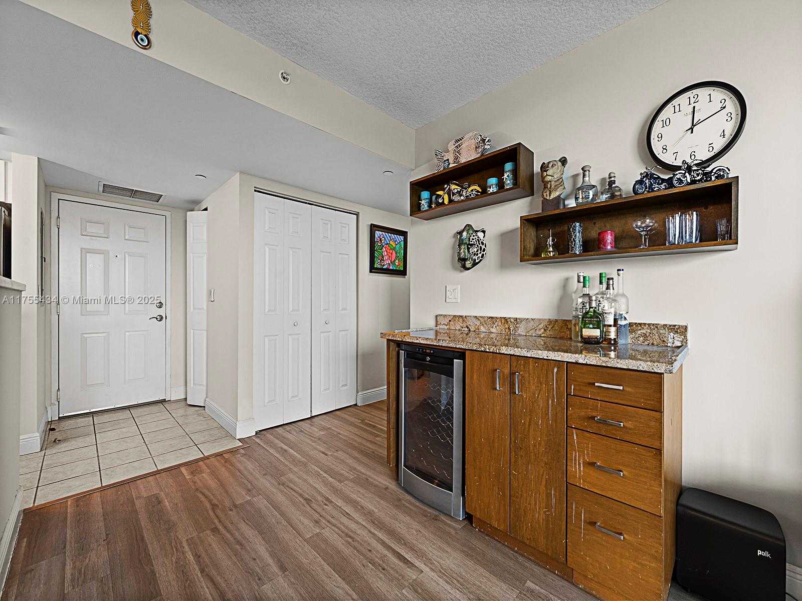 Small Image of 3000 Coral Wy, Coral Gables, FL 33145, USA Number 5