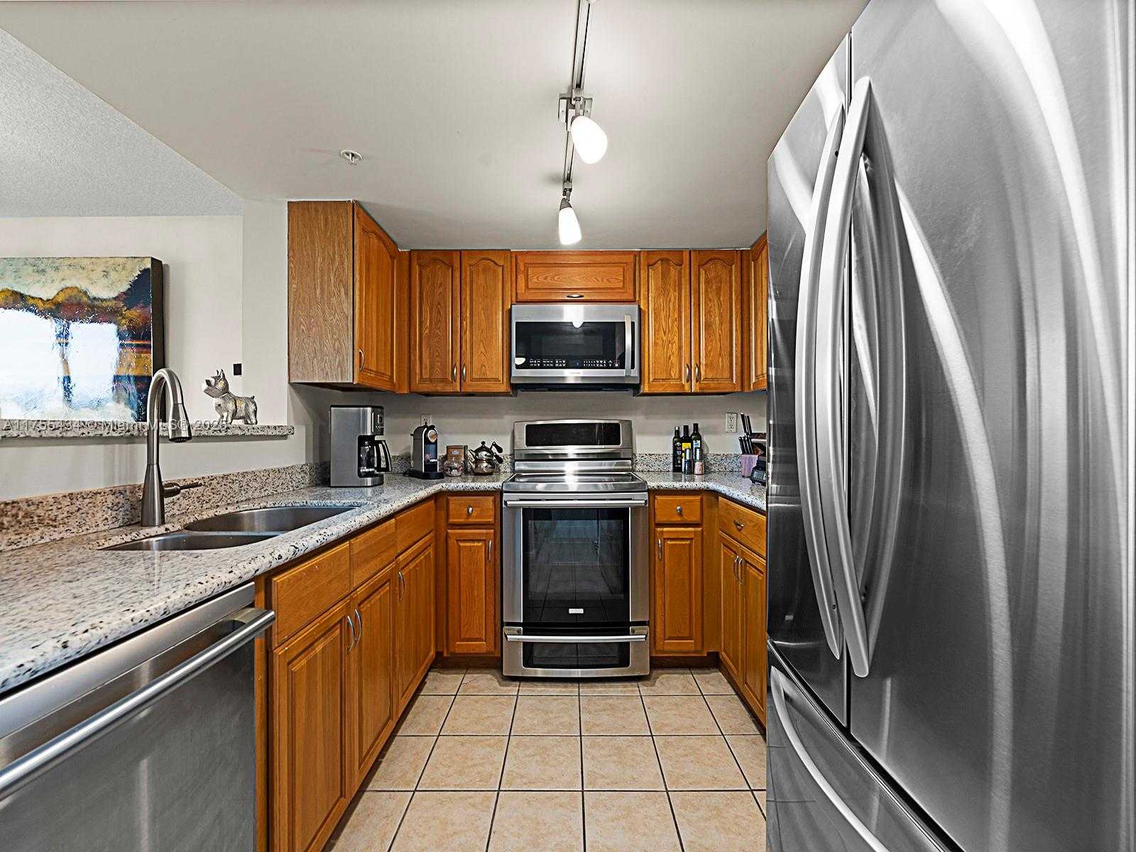 Small Image of 3000 Coral Wy, Coral Gables, FL 33145, USA Number 7