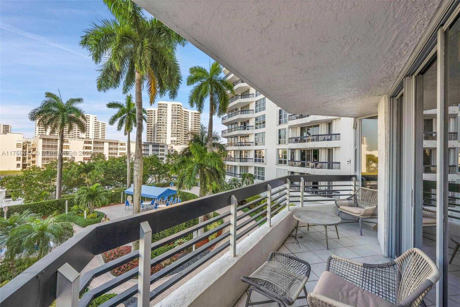 Small Image of 3530 MYSTIC POINTE DR #303, Aventura Number 20