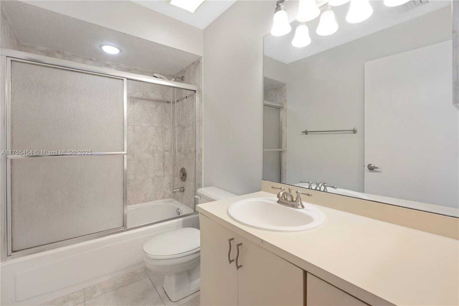 Small Image of 11066 LONG BOAT DR, Cooper City Number 12