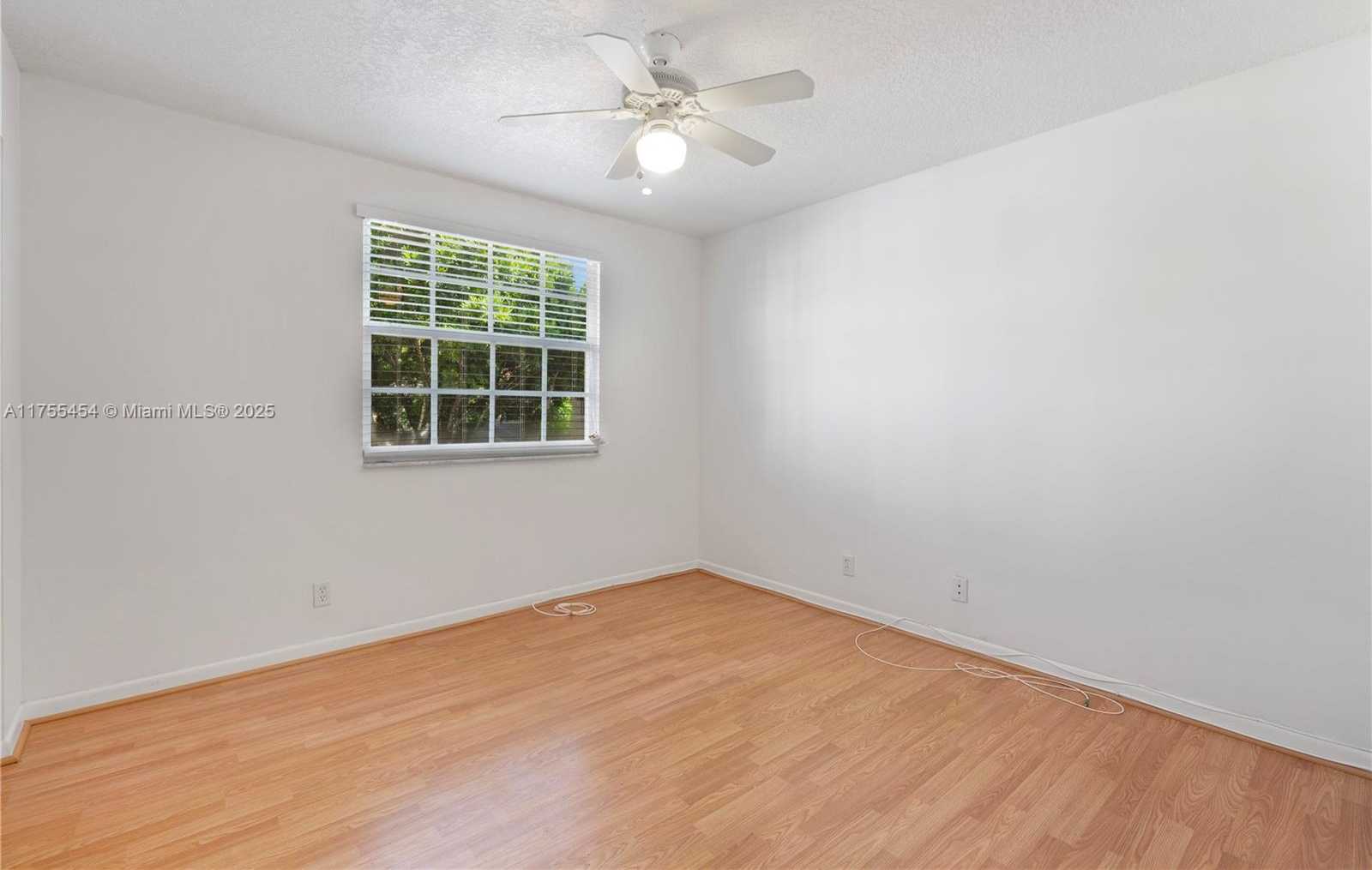 Small Image of 11066 LONG BOAT DR, Cooper City Number 13