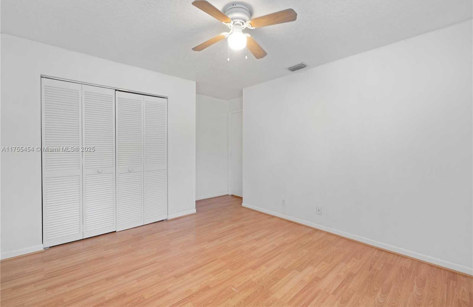 Small Image of 11066 LONG BOAT DR, Cooper City Number 16