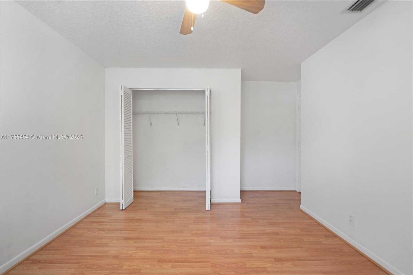 Small Image of 11066 LONG BOAT DR, Cooper City Number 17