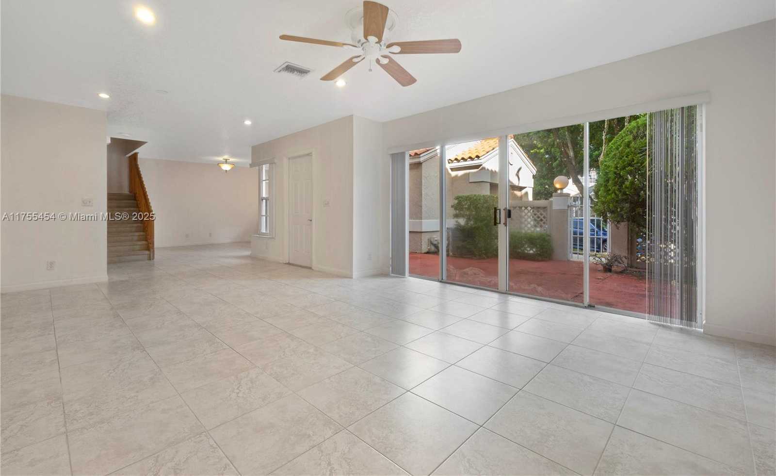 Small Image of 11066 LONG BOAT DR, Cooper City Number 23