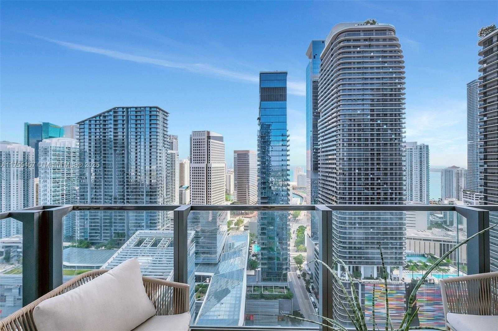 Small Image of 88 SOUTH WEST 7TH ST #3003, Miami Number 13