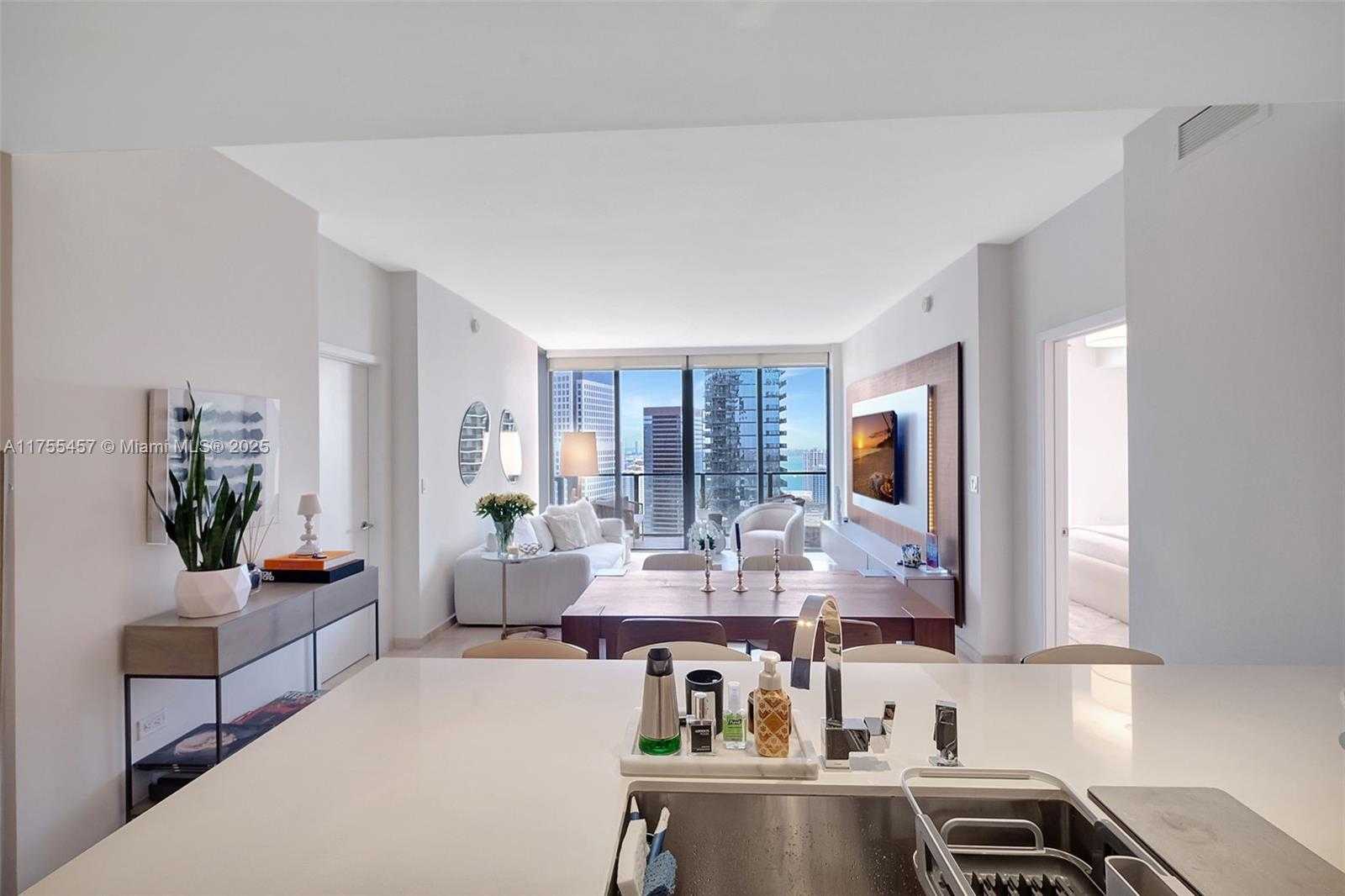 Small Image of 88 SOUTH WEST 7TH ST #3003, Miami Number 19