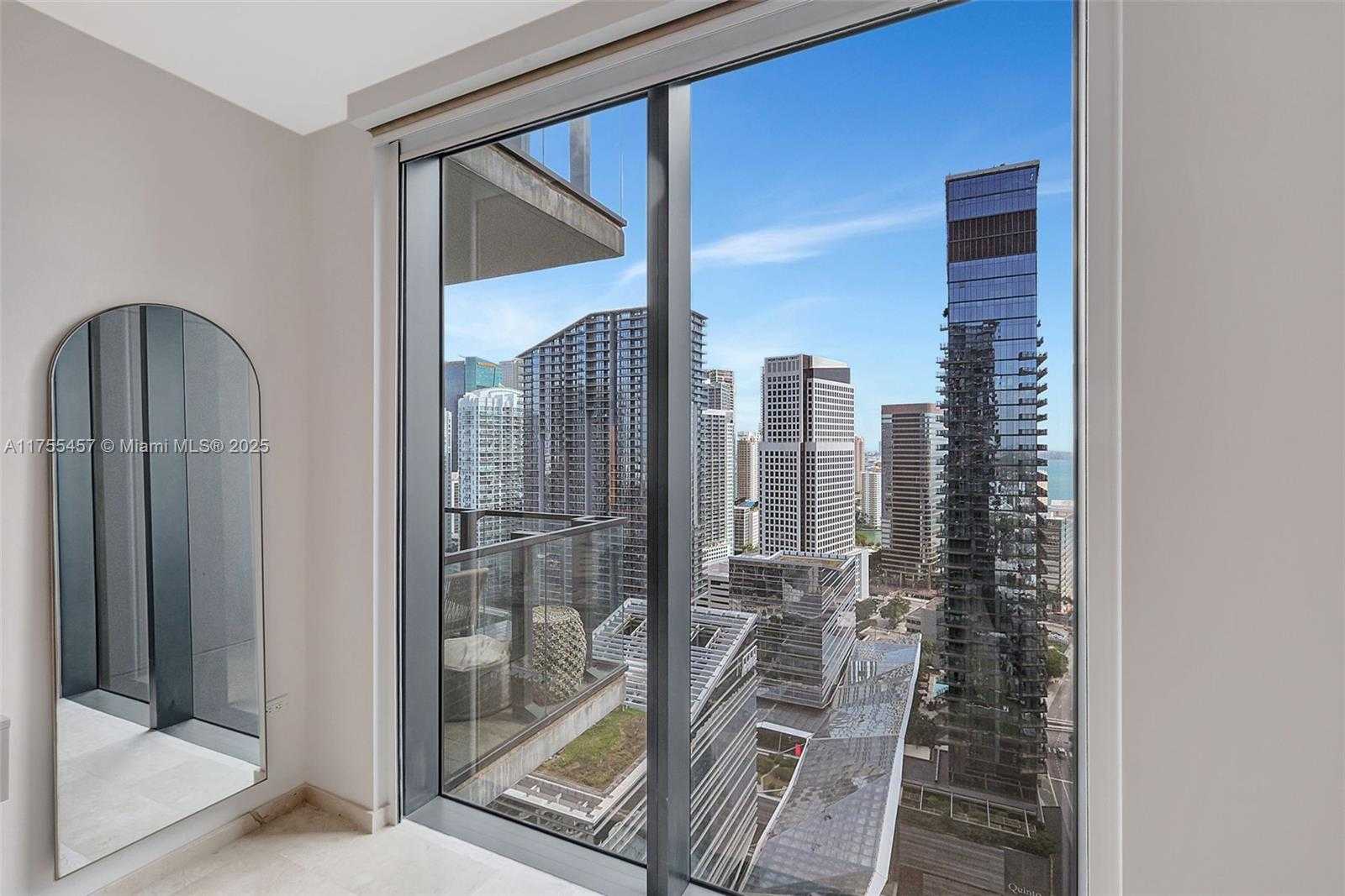 Small Image of 88 SOUTH WEST 7TH ST #3003, Miami Number 24