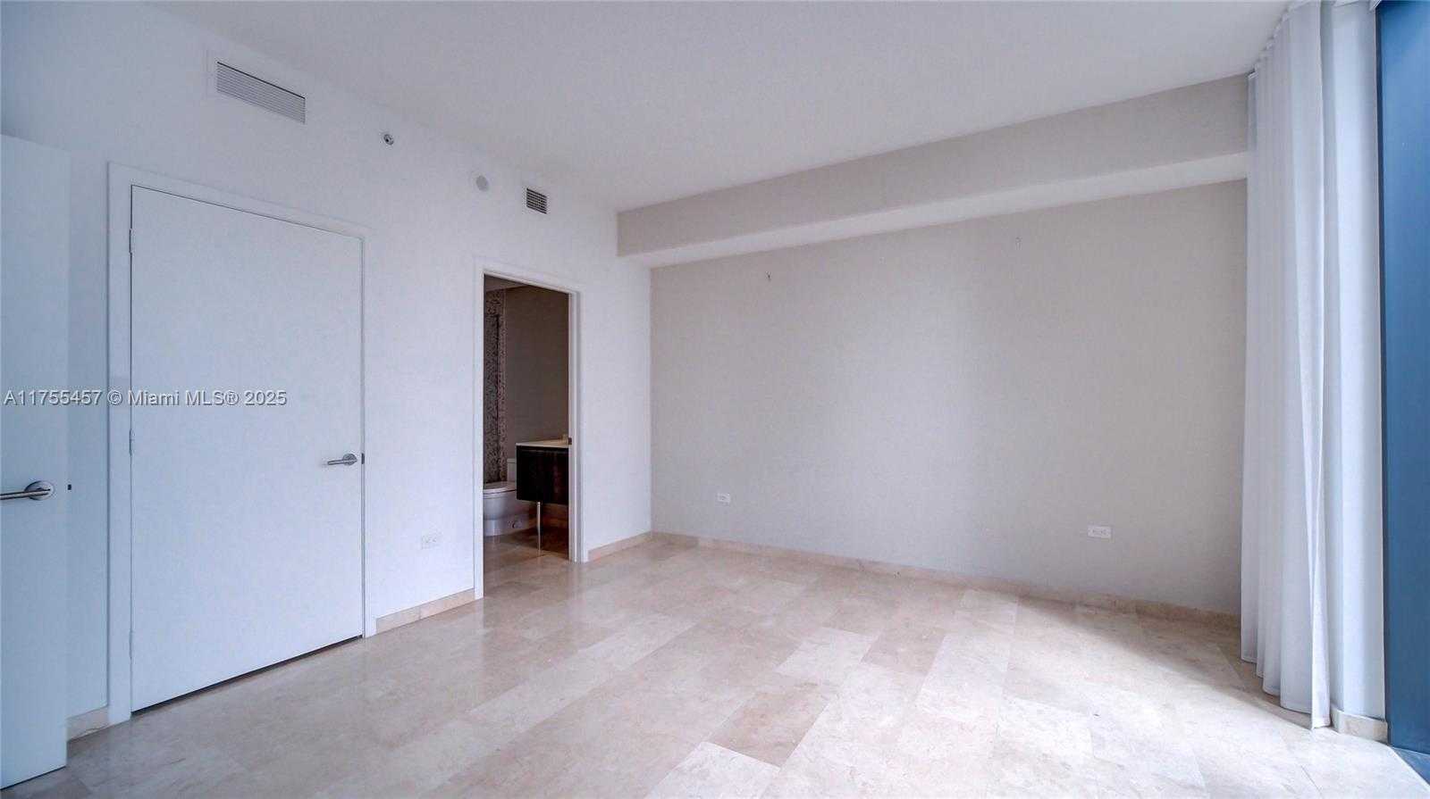 Small Image of 88 SOUTH WEST 7TH ST #3003, Miami Number 28