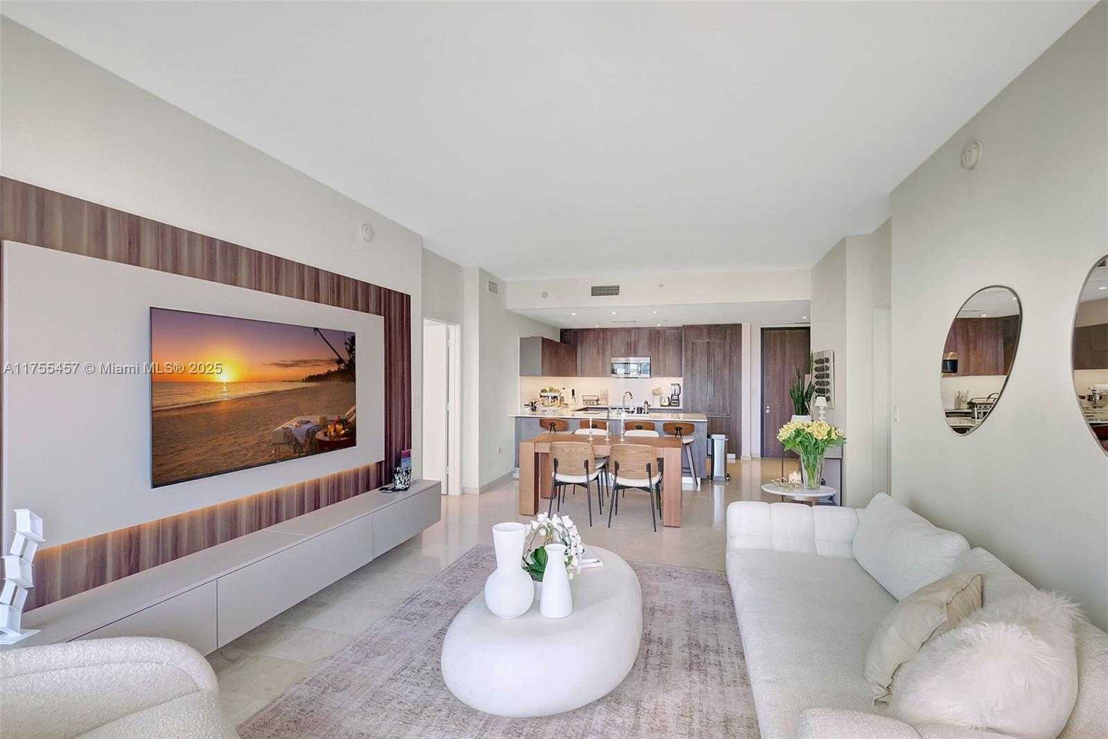 Small Image of 88 SOUTH WEST 7TH ST #3003, Miami Number 8