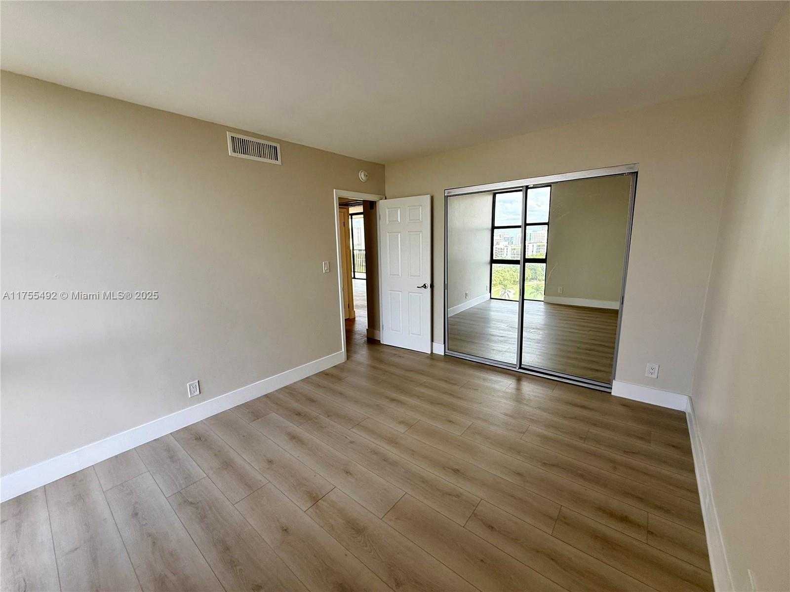 Small Image of 20335 WEST COUNTRY CLUB DR #1203, Aventura Number 20