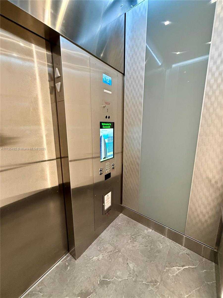 Small Image of 20335 WEST COUNTRY CLUB DR #1203, Aventura Number 24