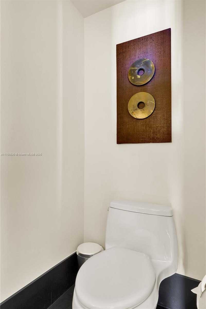 Small Image of 101 20TH ST #1803, Miami Beach Number 15