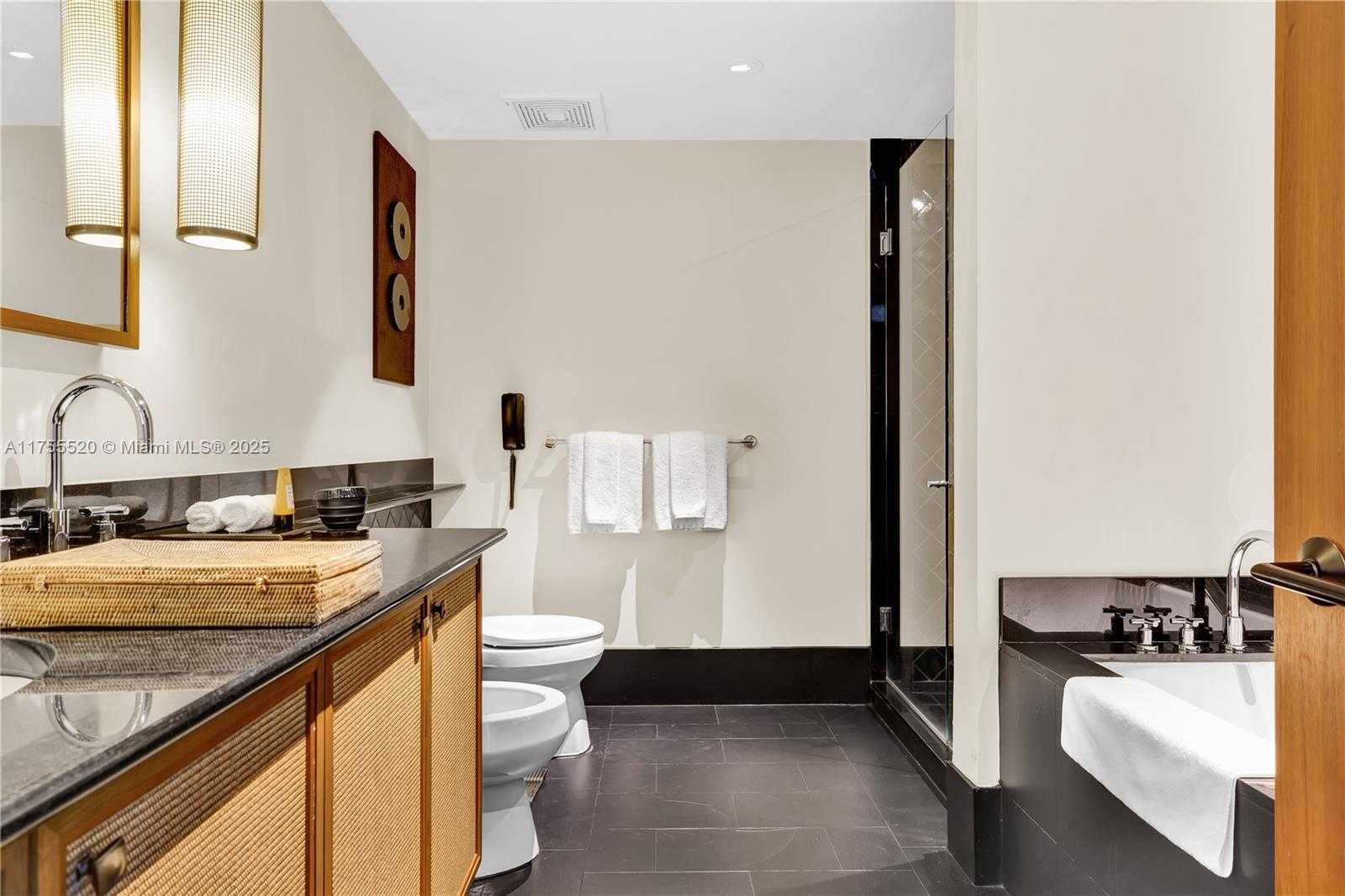 Small Image of 101 20TH ST #1803, Miami Beach Number 28