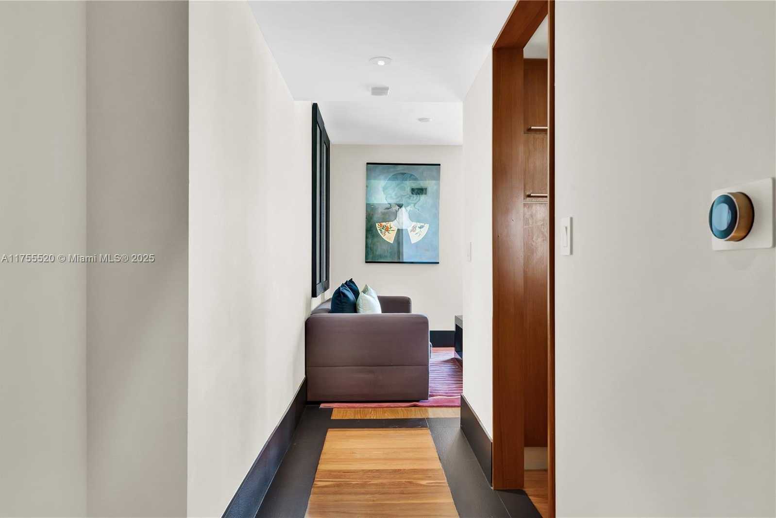 Small Image of 101 20TH ST #1803, Miami Beach Number 3