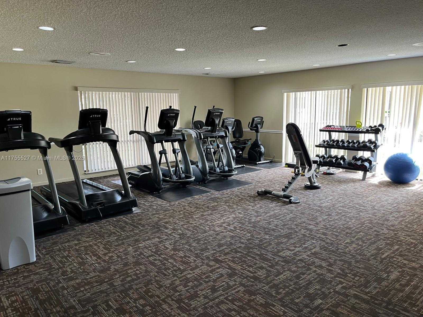 Small Image of 6351 N UNIVERSITY DR #324, Tamarac Number 20