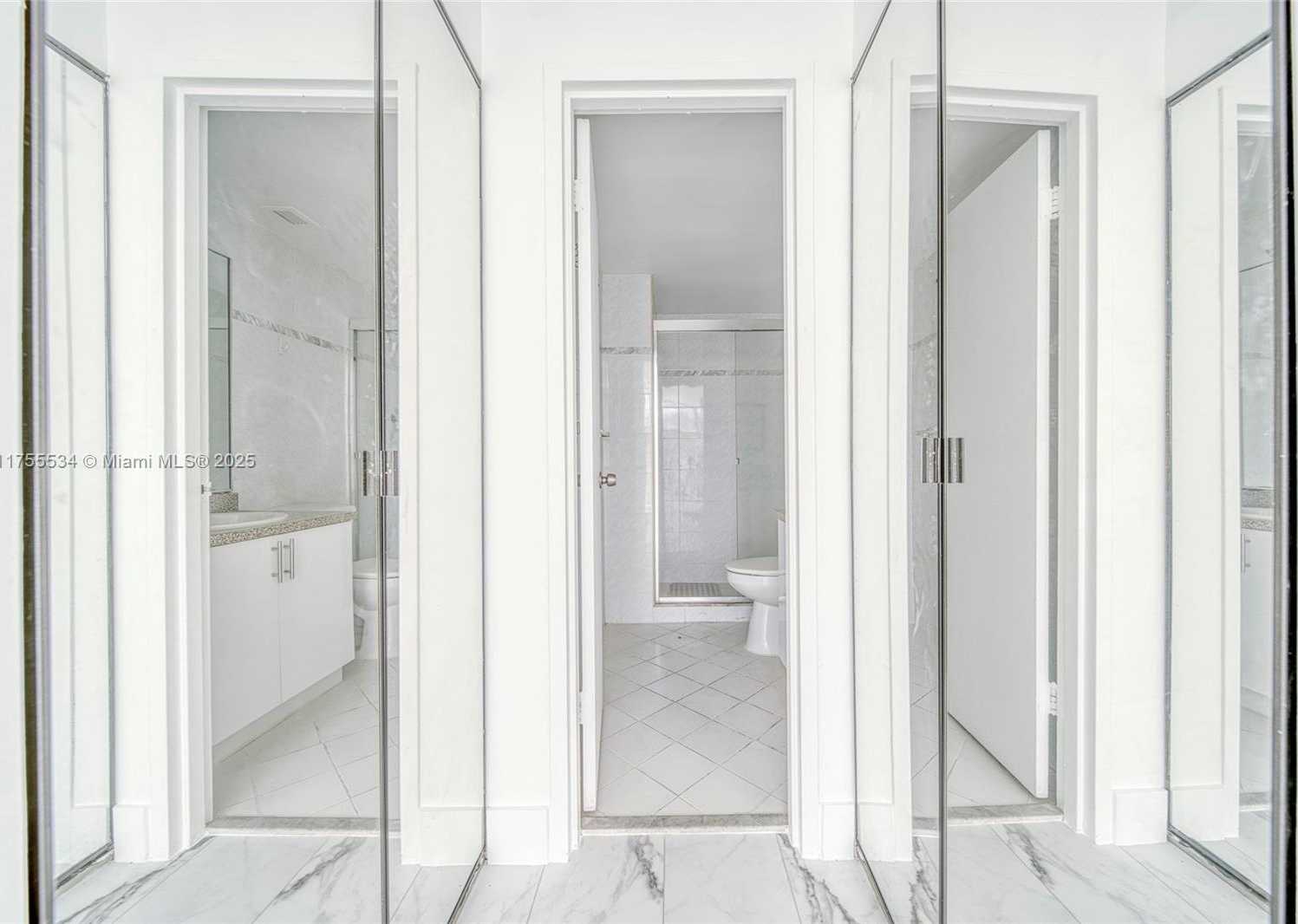 Small Image of 7441 WAYNE AVE #2L, Miami Beach Number 20
