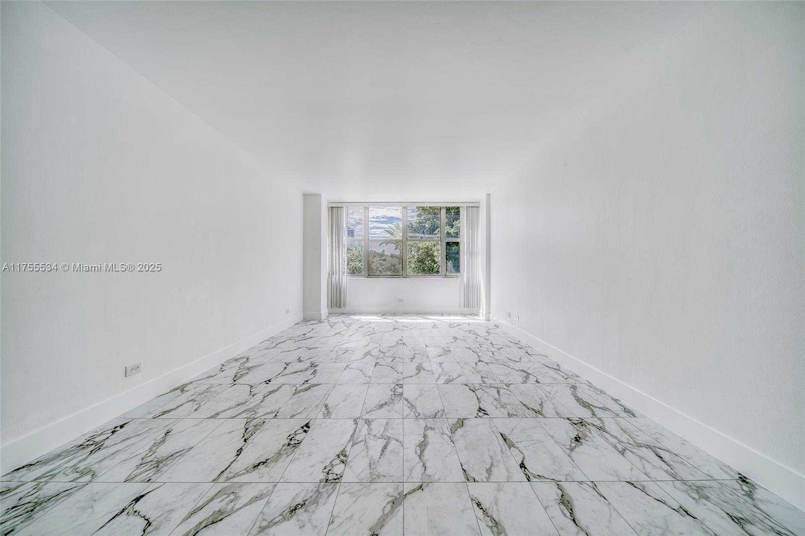 Small Image of 7441 WAYNE AVE #2L, Miami Beach Number 7