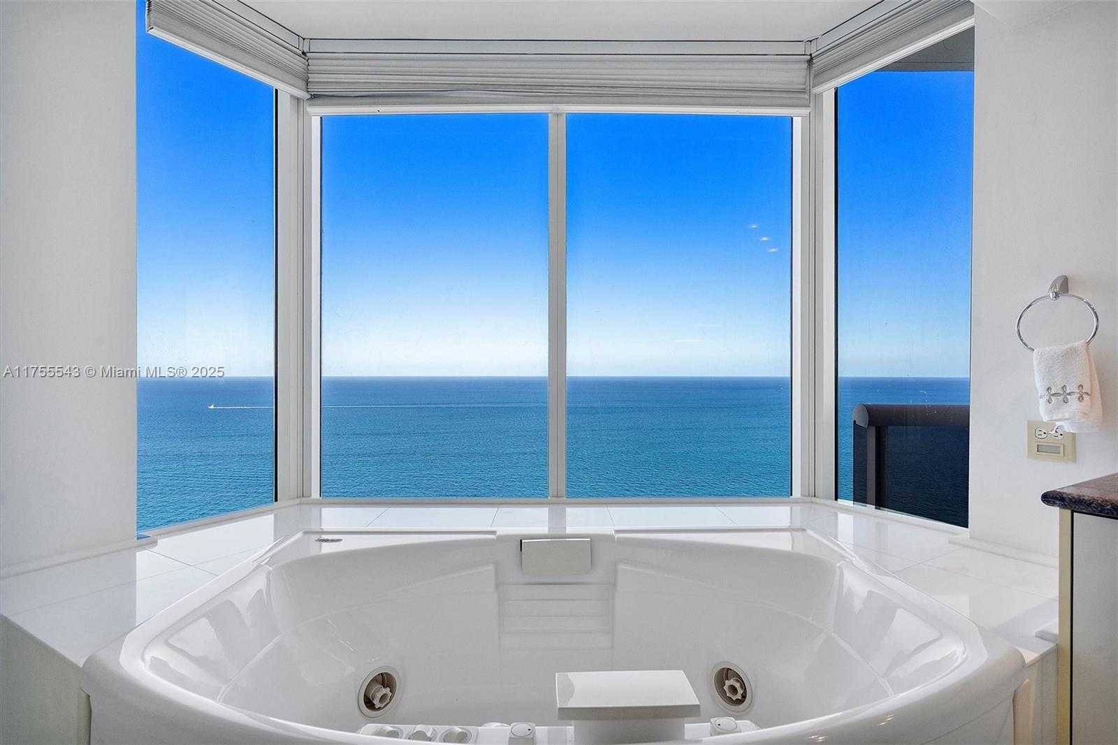 Small Image of 17555 COLLINS AVE #3701, Sunny Isles Beach Number 40