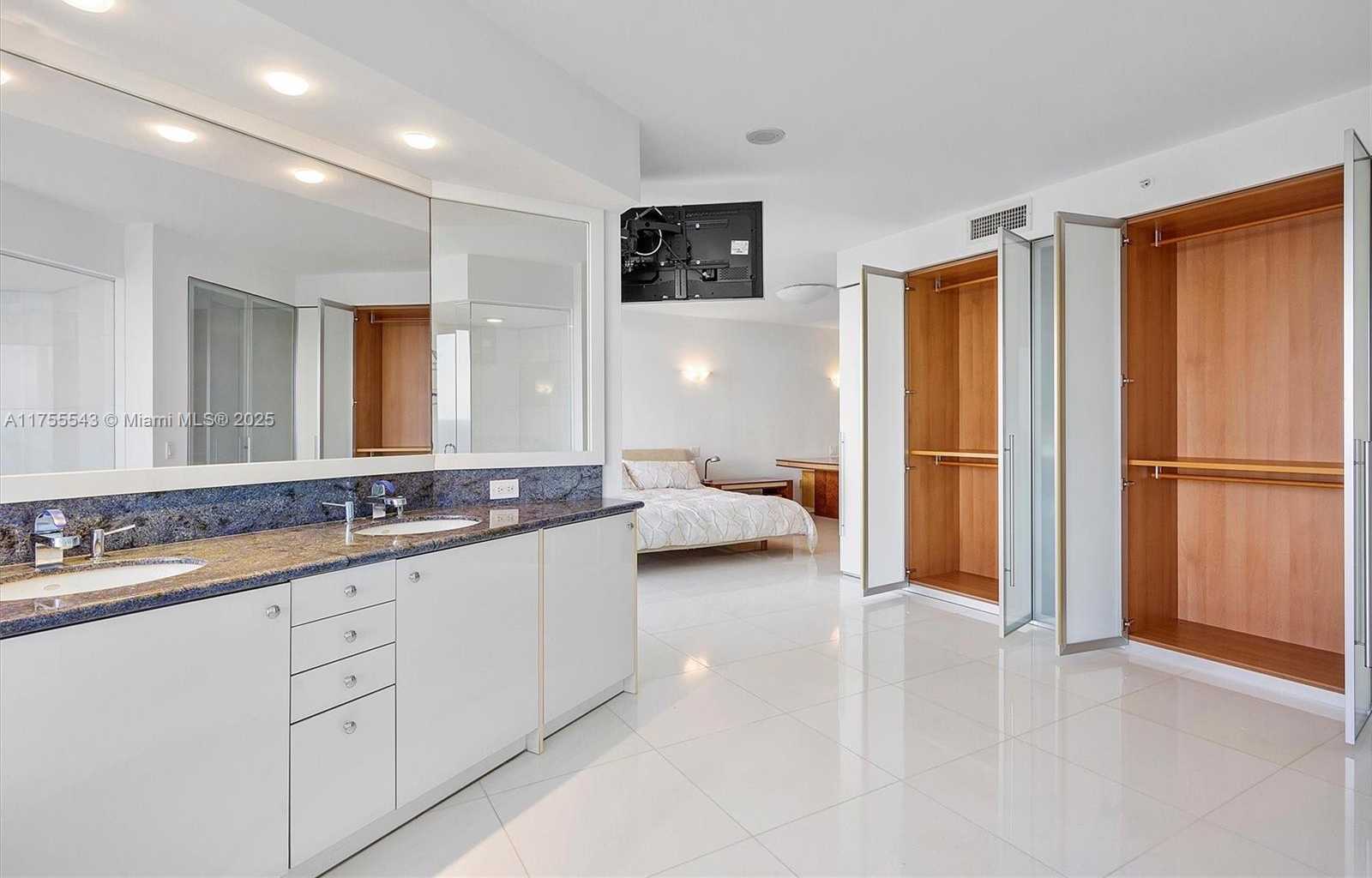 Small Image of 17555 COLLINS AVE #3701, Sunny Isles Beach Number 44