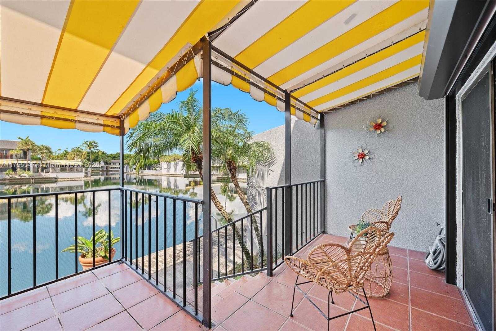 Small Image of 16408 BRIDGE END RD, Miami Lakes Number 10