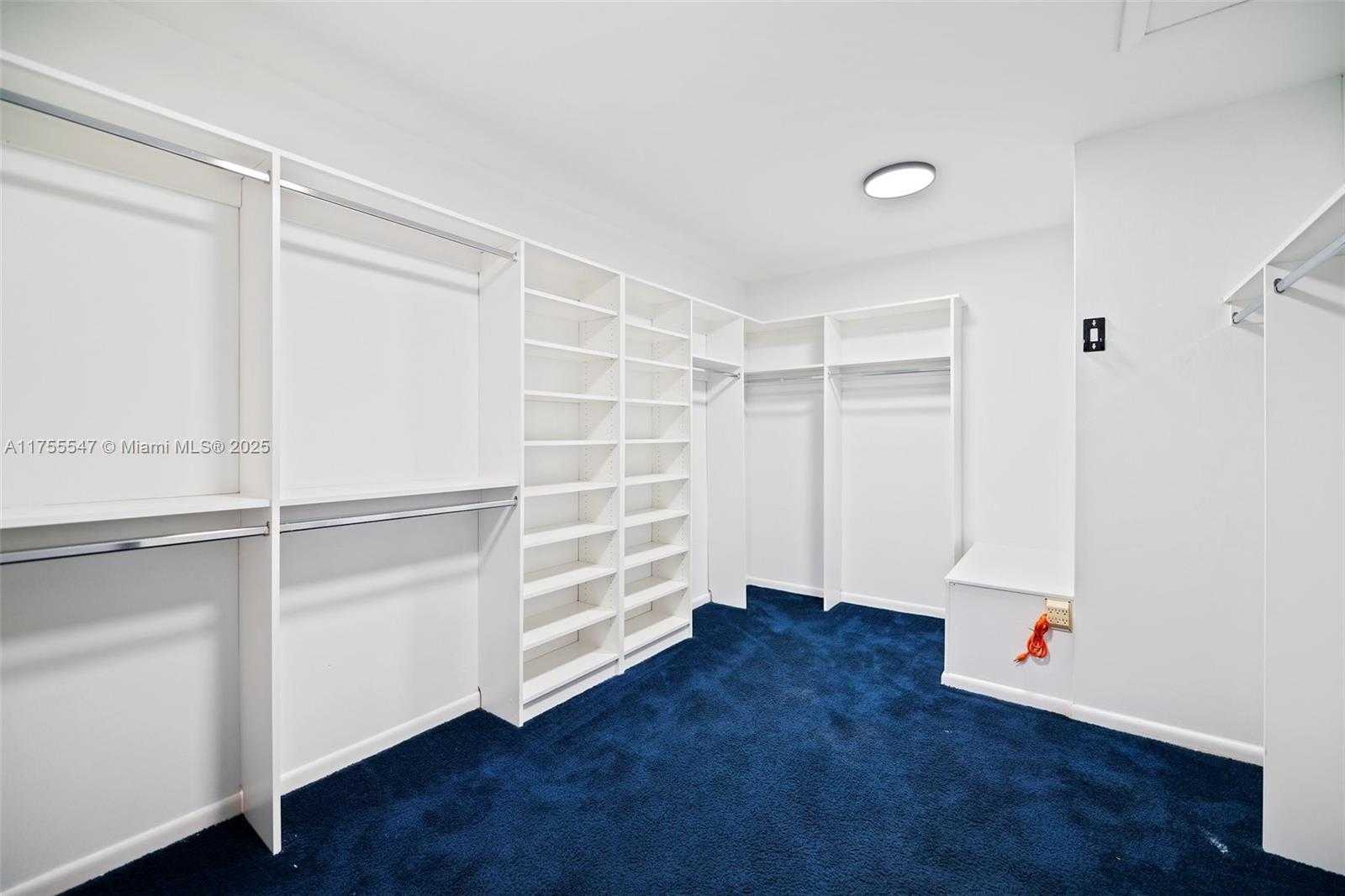 Small Image of 16408 BRIDGE END RD, Miami Lakes Number 34