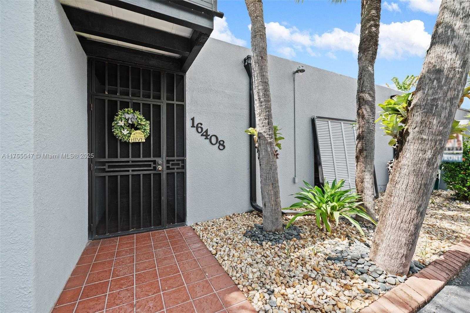 Small Image of 16408 BRIDGE END RD, Miami Lakes Number 4