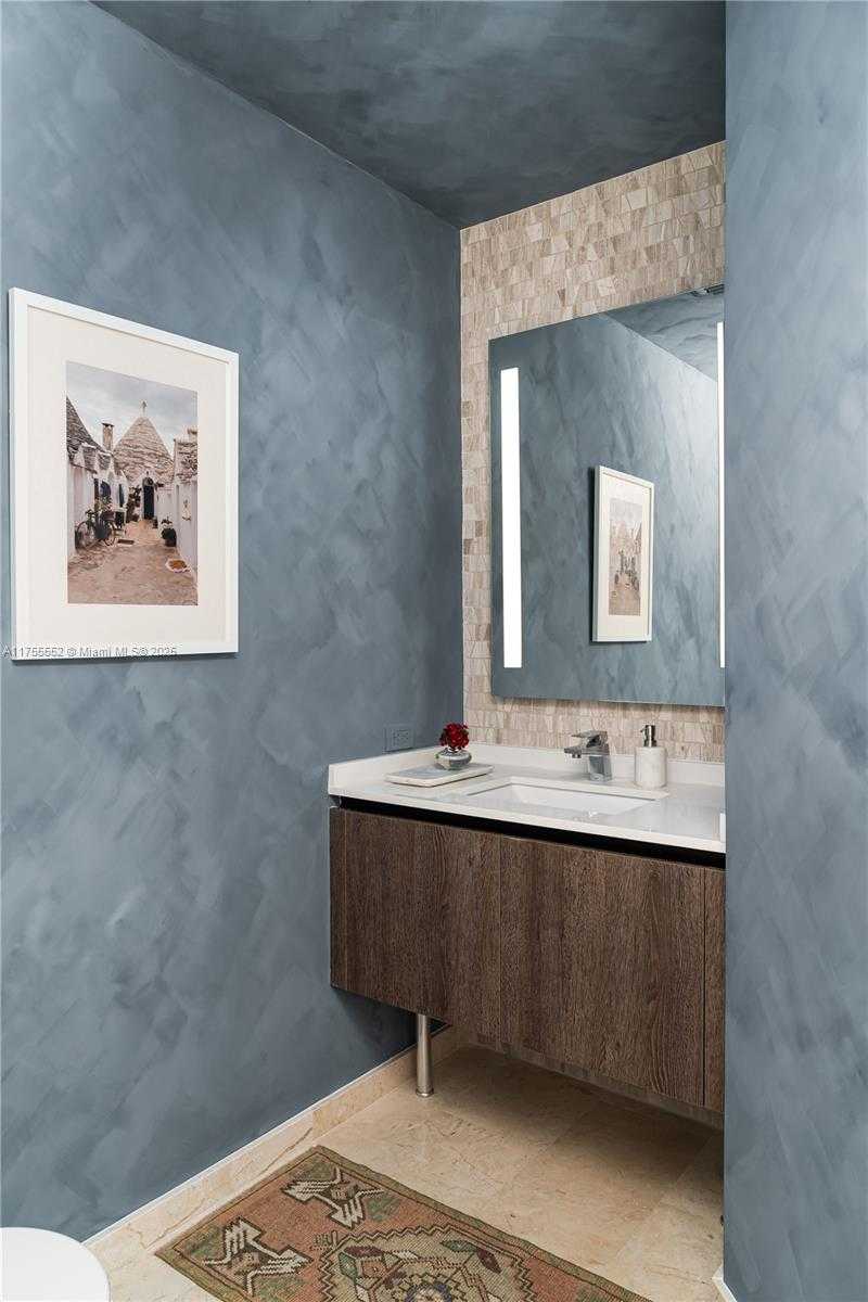 Small Image of 88 SOUTH WEST 7TH ST #2602, Miami Number 17