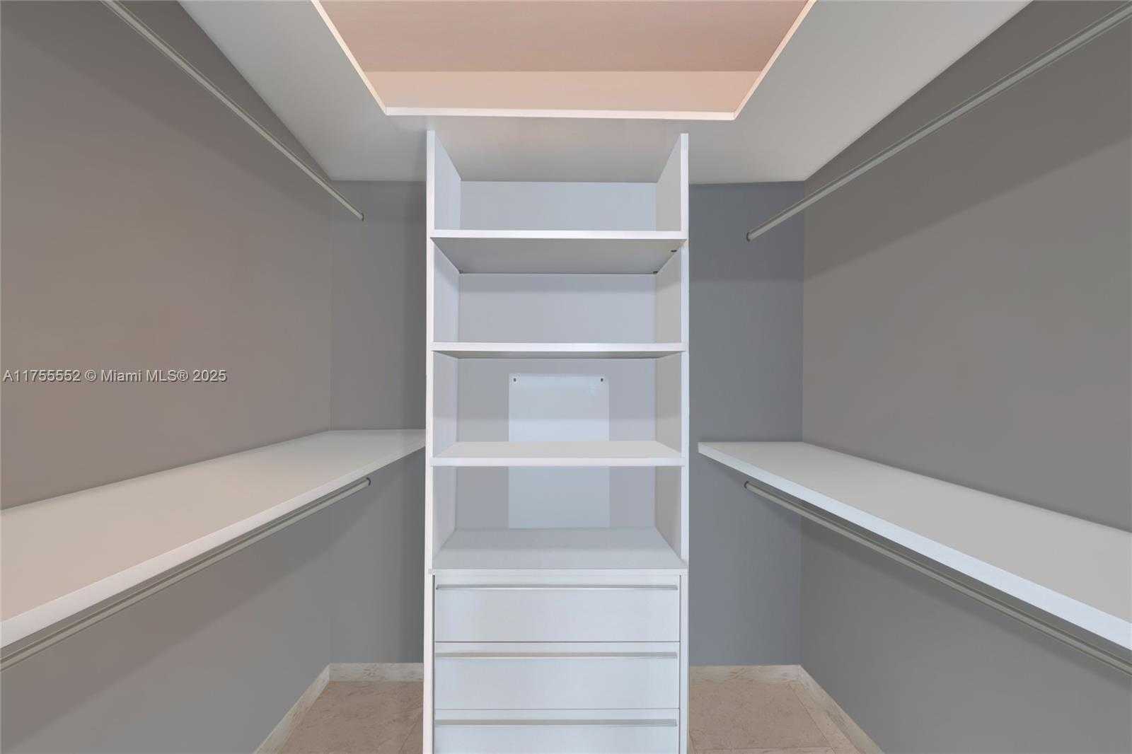 Small Image of 88 SOUTH WEST 7TH ST #2602, Miami Number 23