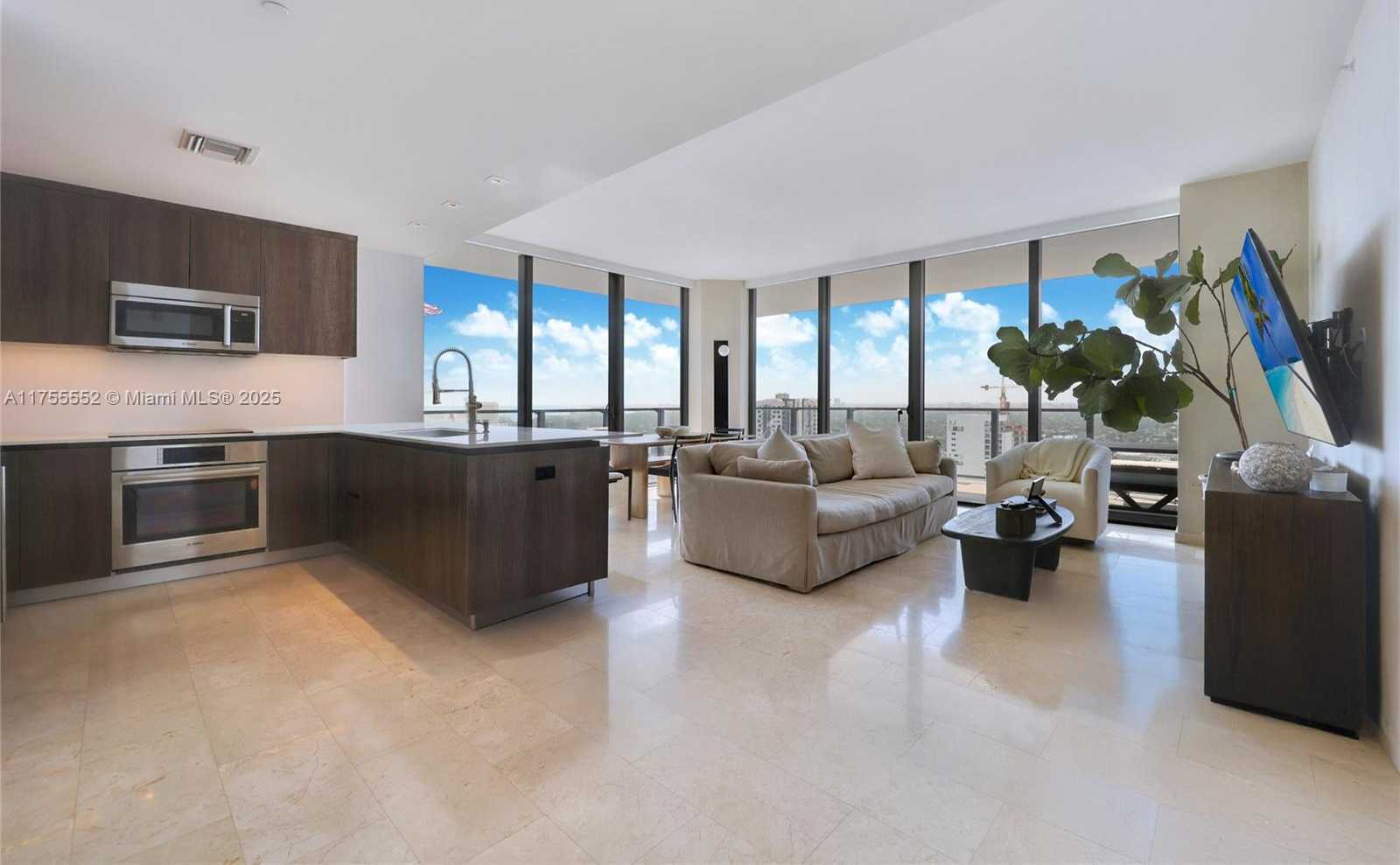 Small Image of 88 SOUTH WEST 7TH ST #2602, Miami Number 4