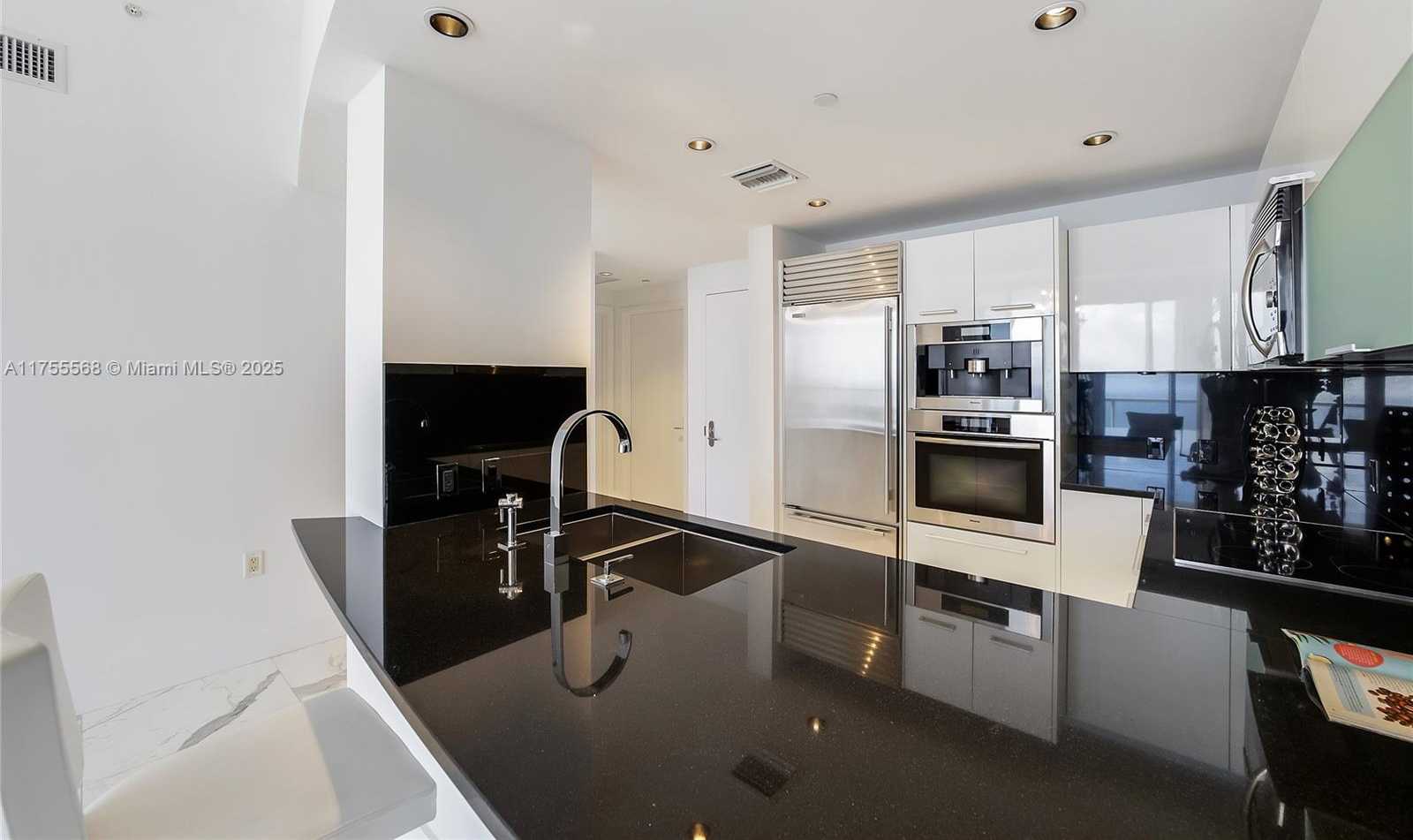 Small Image of 17121 COLLINS AVE #2606, Sunny Isles Beach Number 15