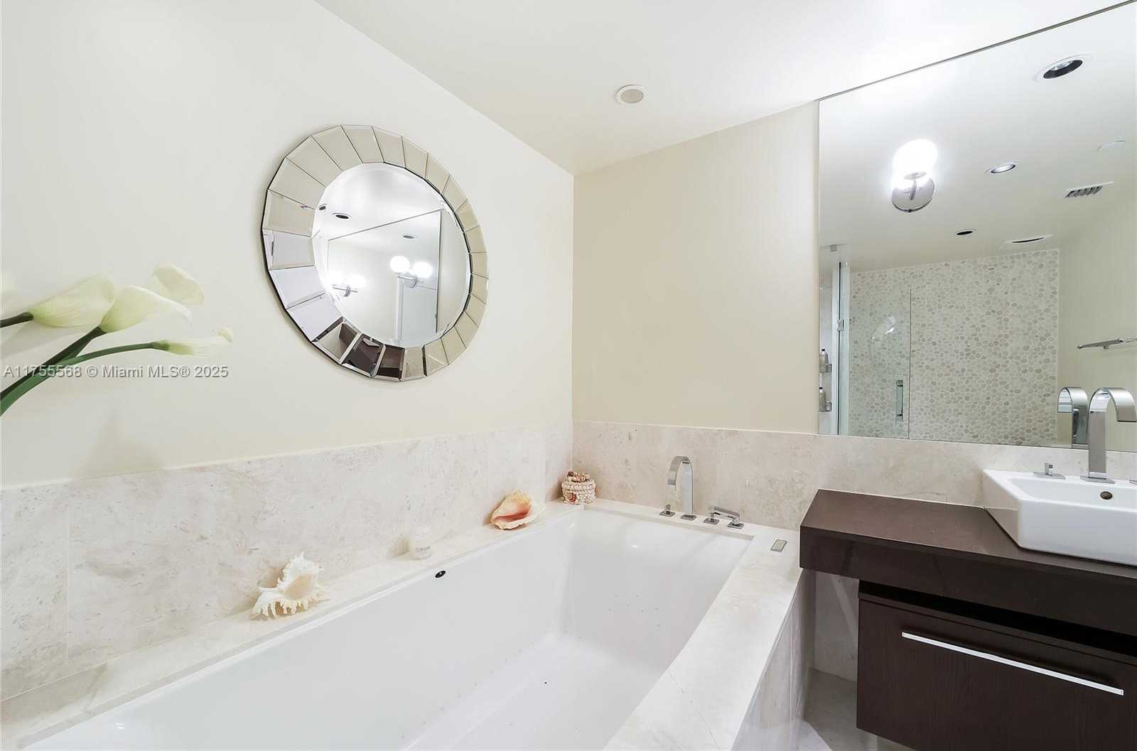 Small Image of 17121 COLLINS AVE #2606, Sunny Isles Beach Number 47