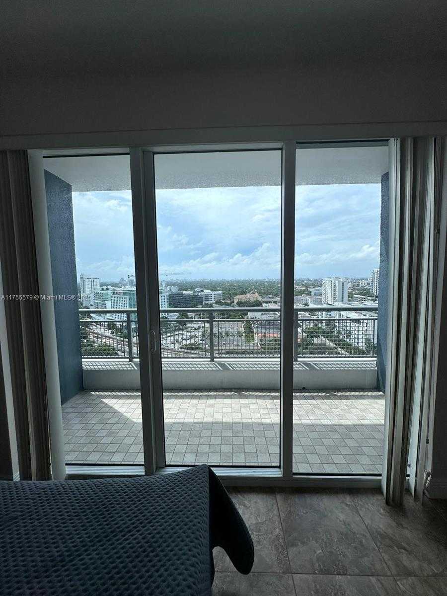 Small Image of 60 SOUTH WEST 13TH ST #1405, Miami Number 2