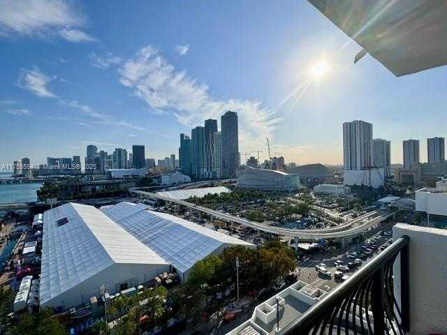 Small Image of 555 NORTH EAST 15TH ST #17K, Miami Number 34