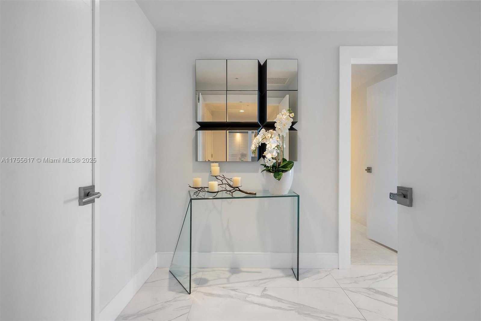 Small Image of 17111 BISCAYNE BLVD #2106, North Miami Beach Number 30