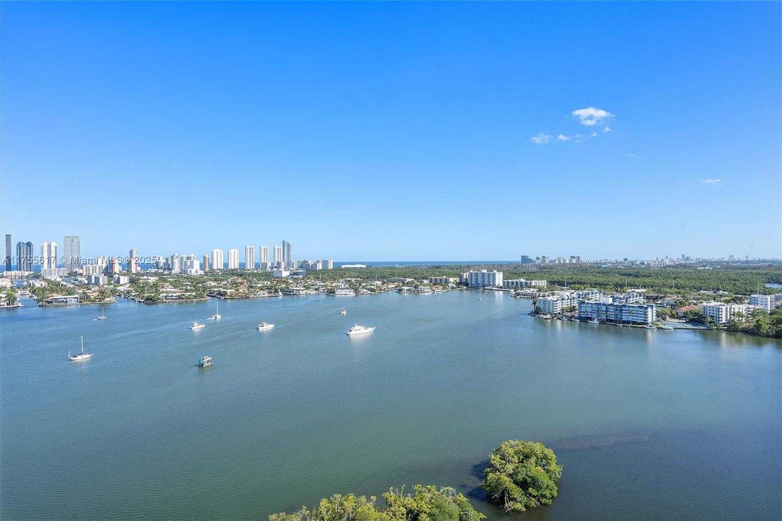 Small Image of 17111 BISCAYNE BLVD #2106, North Miami Beach Number 58