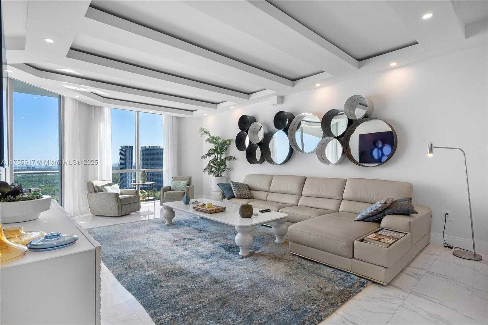 Small Image of 17111 BISCAYNE BLVD #2106, North Miami Beach Number 7