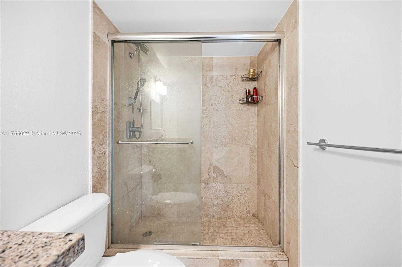 Small Image of 5555 COLLINS AVE #10M, Miami Beach Number 23
