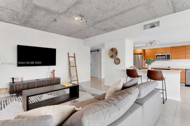 Small Image of 3250 NORTH EAST 1ST AVE #615, Miami Number 4