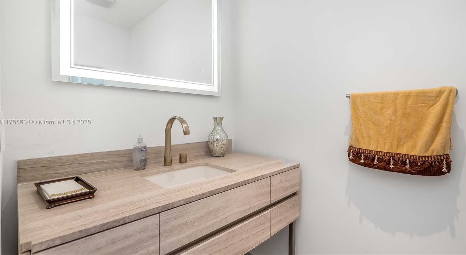 Small Image of 18975 COLLINS AVE #3504, Sunny Isles Beach Number 28