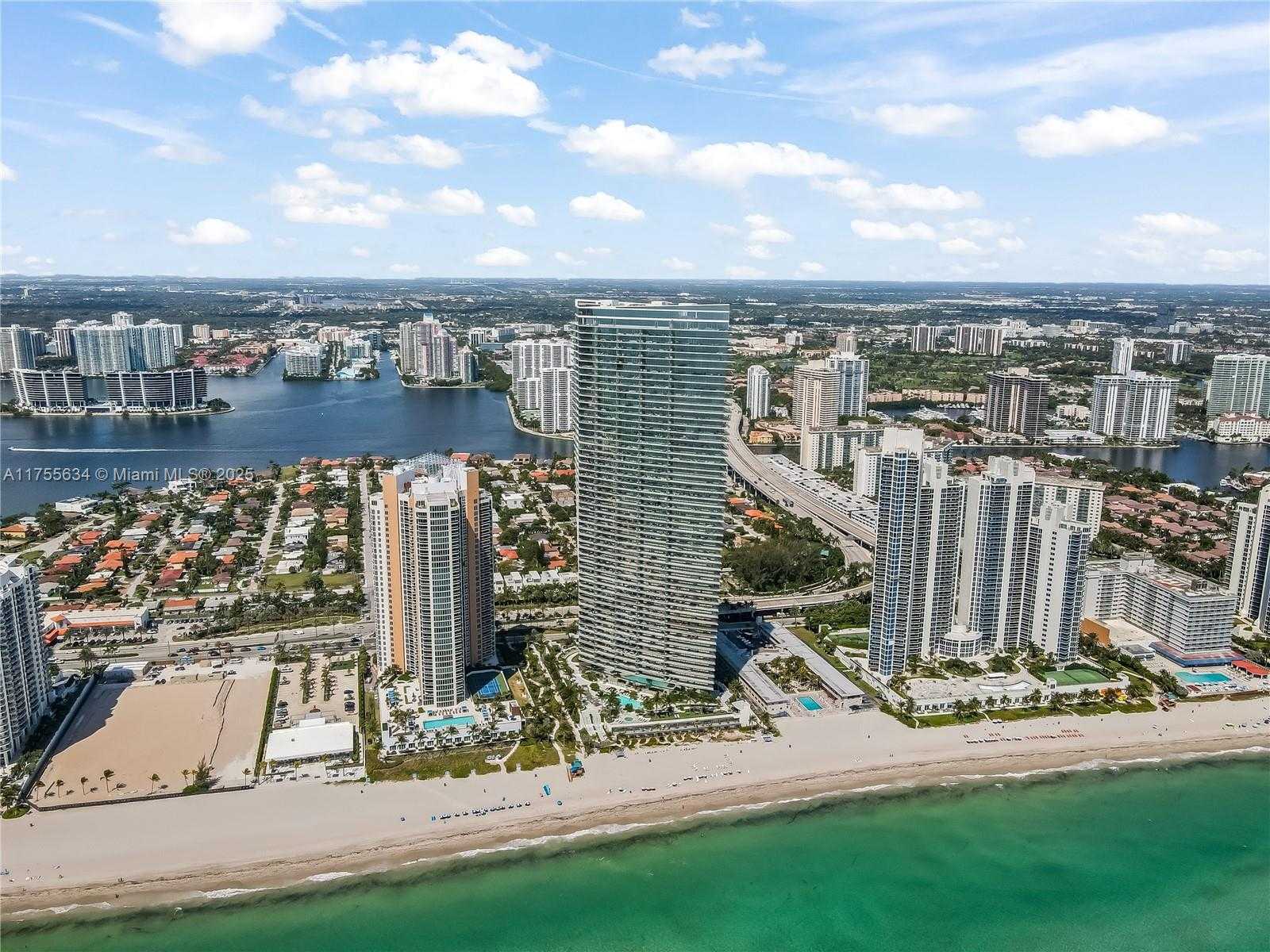 Small Image of 18975 COLLINS AVE #3504, Sunny Isles Beach Number 4