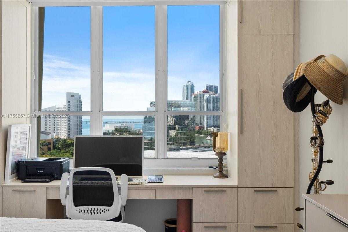 Small Image of 888 BRICKELL KEY DR #1502, Miami Number 29