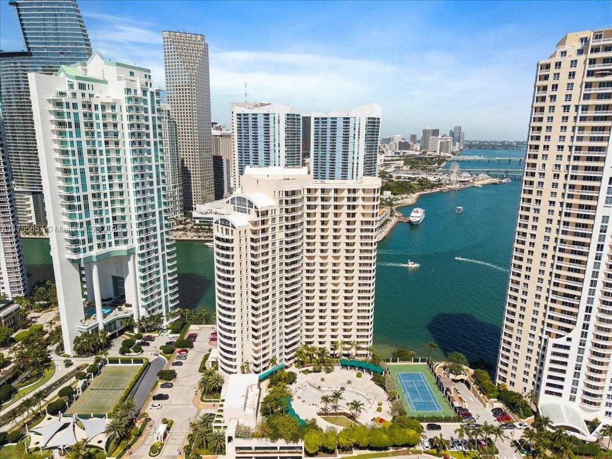 Small Image of 888 BRICKELL KEY DR #1502, Miami Number 3