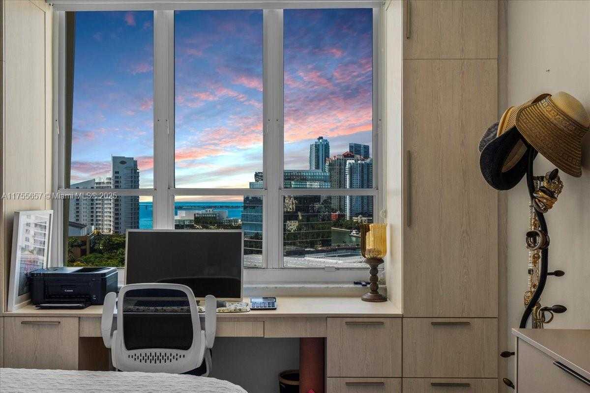 Small Image of 888 BRICKELL KEY DR #1502, Miami Number 30