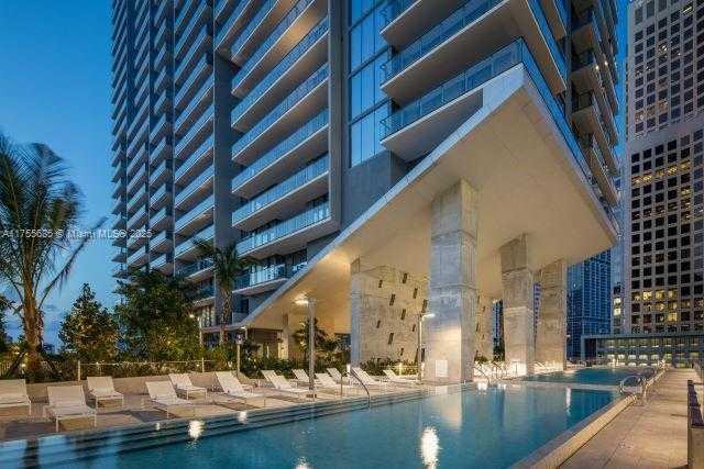 Small Image of 68 SOUTH EAST 6TH ST #3506, Miami Number 36