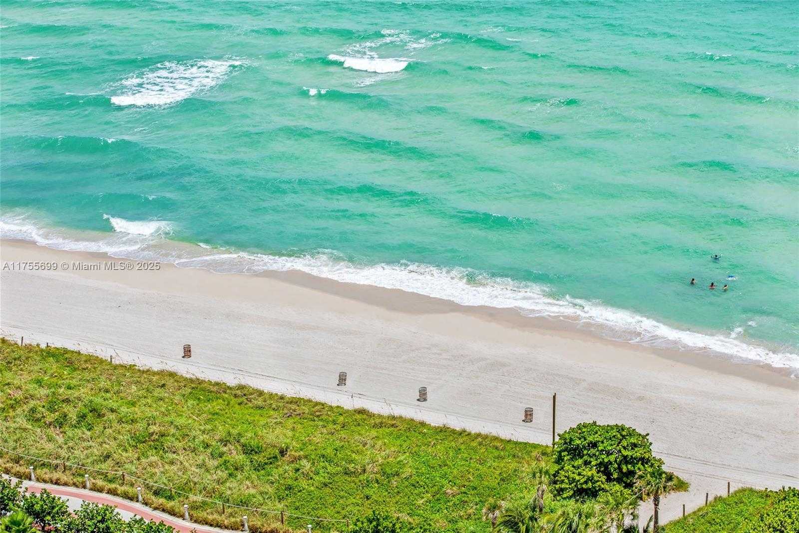 Small Image of 6365 COLLINS AVE #2108, Miami Beach Number 26