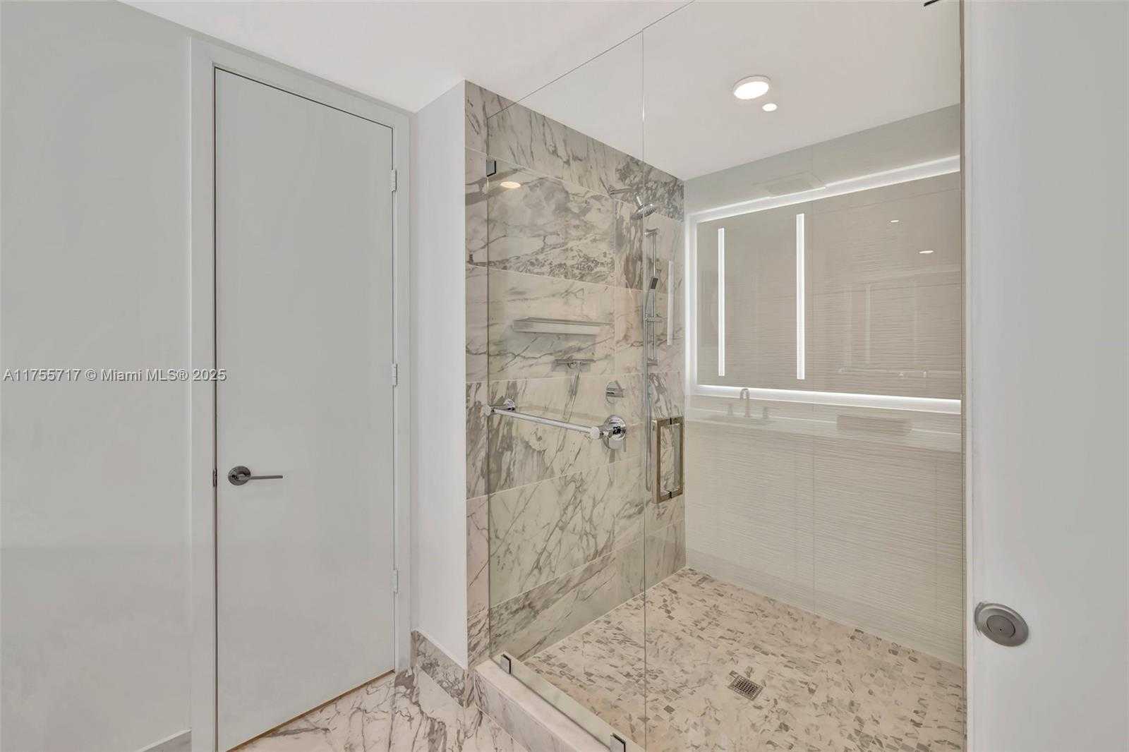 Small Image of 612 BAYSHORE DR #301, Fort Lauderdale Number 29