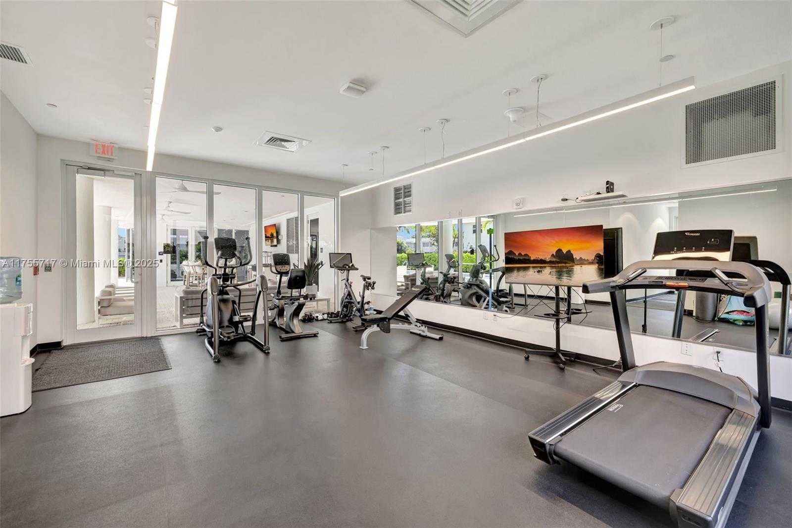 Small Image of 612 BAYSHORE DR #301, Fort Lauderdale Number 44