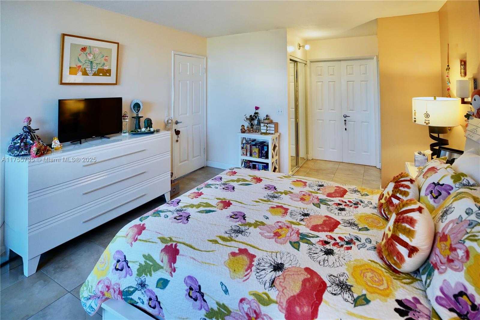Small Image of 3300 NORTH EAST 191ST ST #511, Aventura Number 11