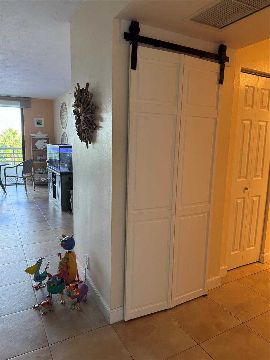 Small Image of 3300 NORTH EAST 191ST ST #511, Aventura Number 6