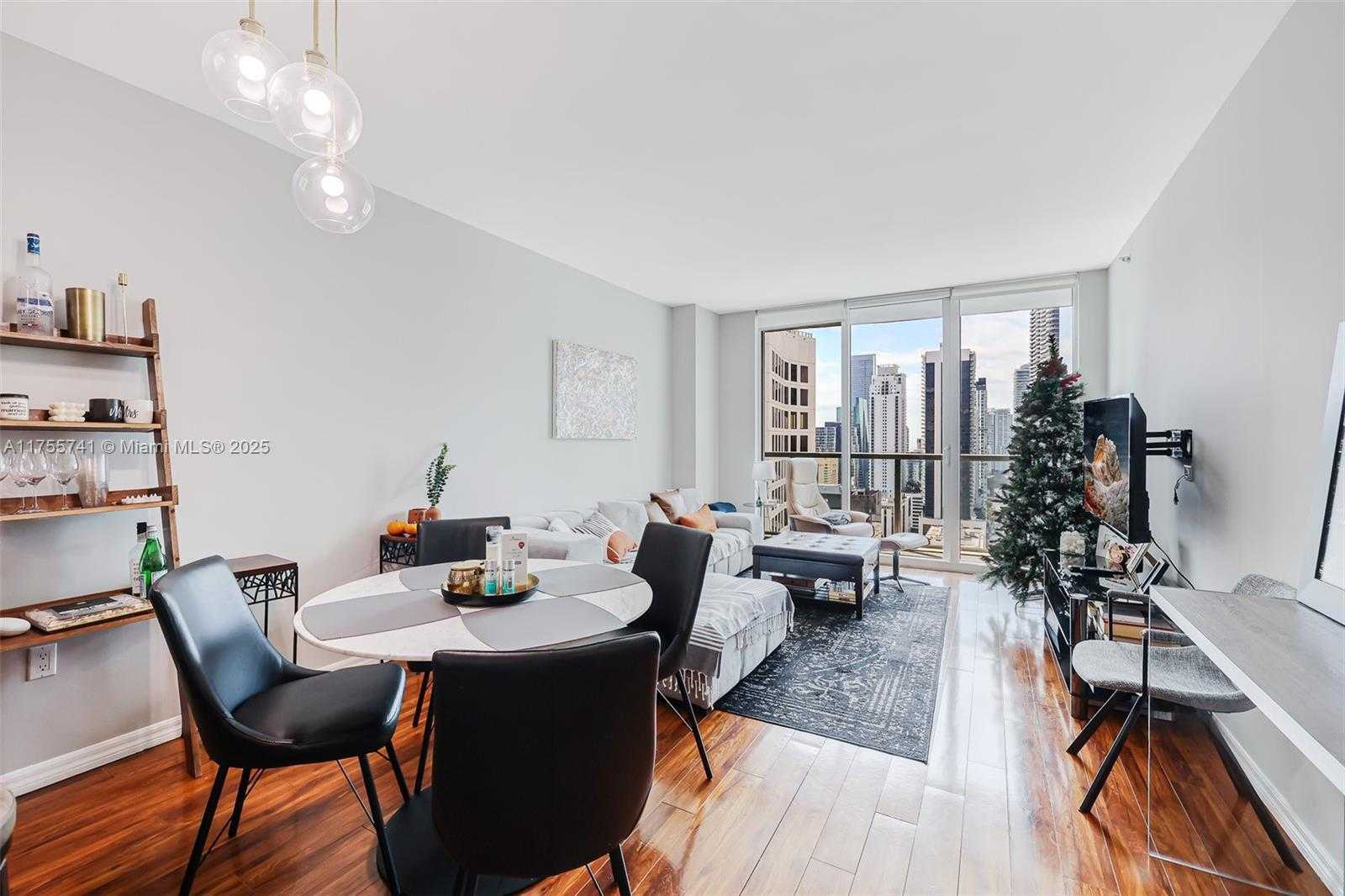 Small Image of 55 SOUTH EAST 6TH ST #3106, Miami Number 6